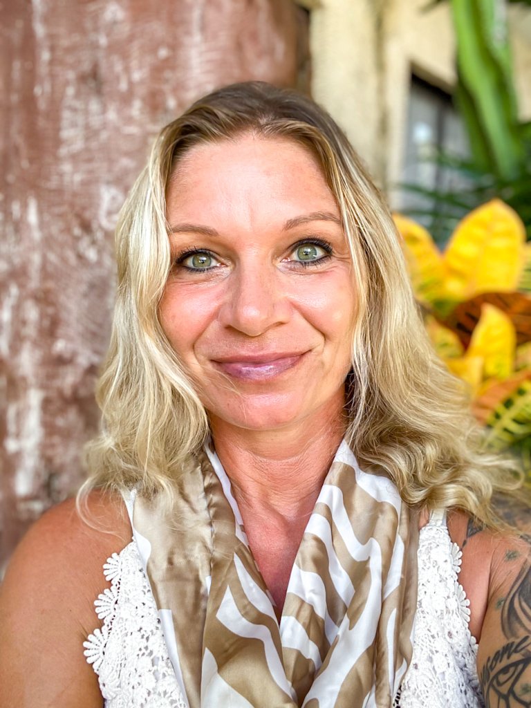 Ich begleite dich zu mehr Leichtigkeit, Selbstwert und Selbstliebe Energiearbeit Glaubenssätze Blockadenlösung Selbstliebe